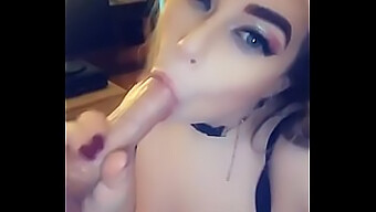 Amelia Skye Menerima Facefucking Kasar Dengan Rambut Kuncir Dalam Video Hardcore Ini